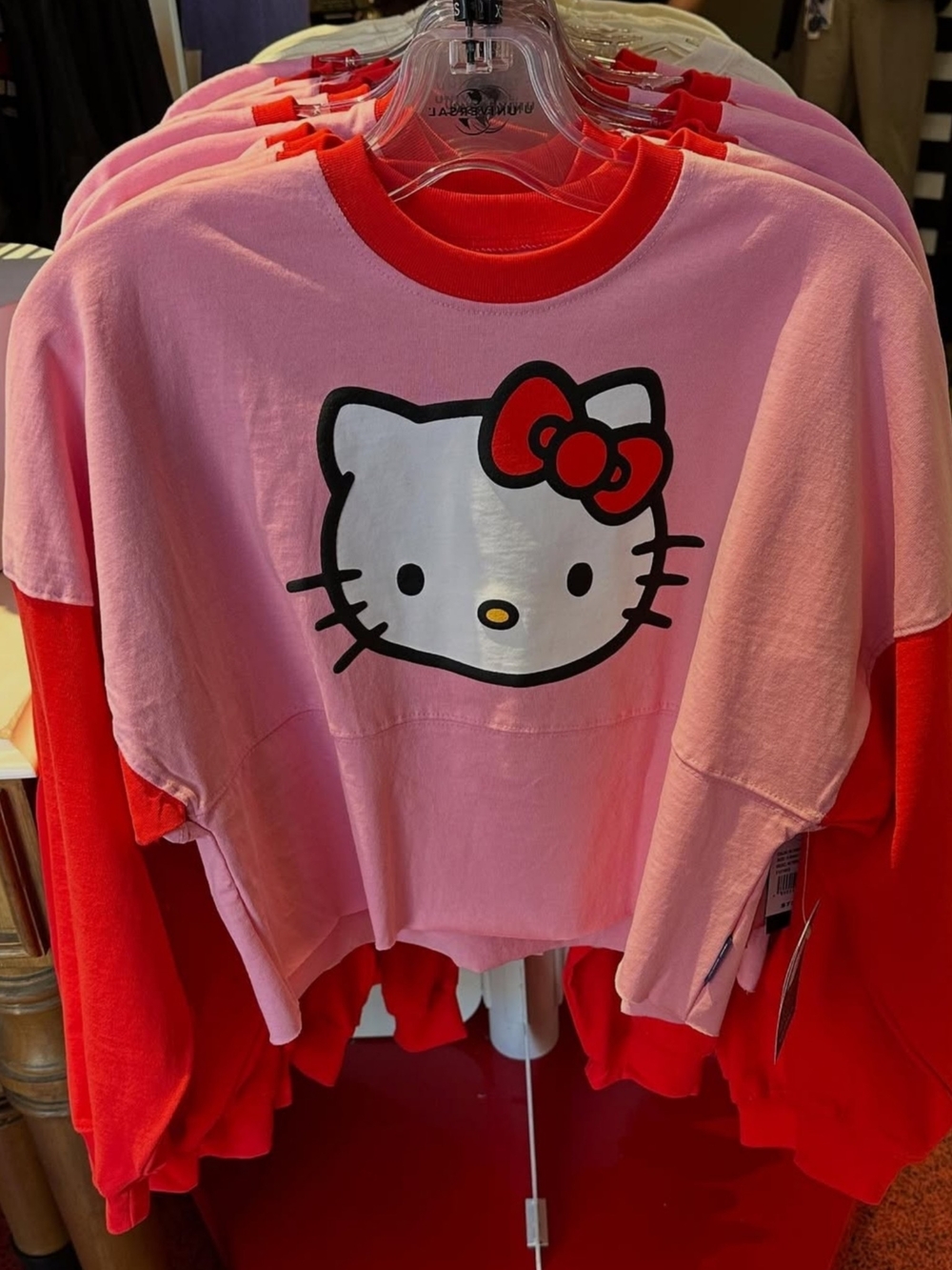 Hello Kitty Spirit Jersey Universal Studios Style - Picture 2 of 5